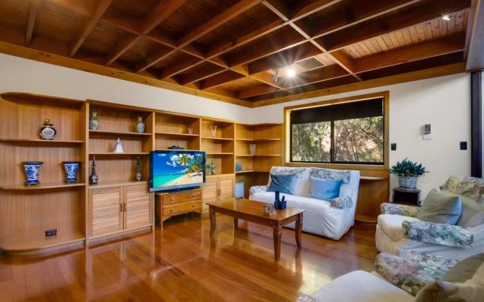 Spacious, Serene BNE Loft