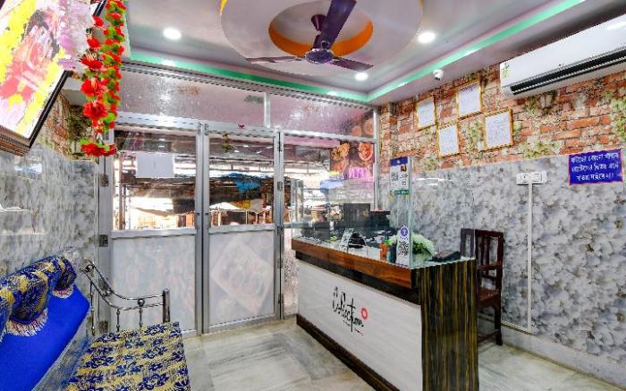 Super Hotel O by OYO Joy Maa Tara Hotel & Restaurant