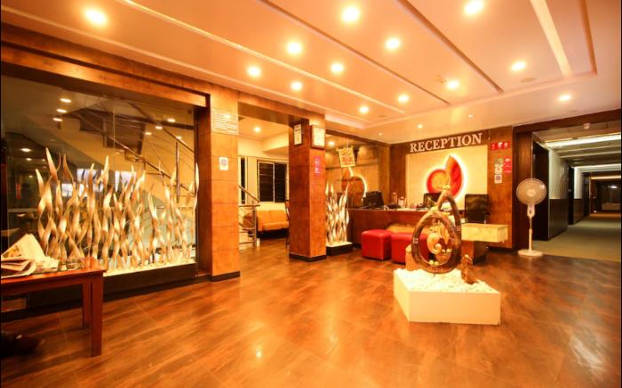 Hotel Sandalwood Inn