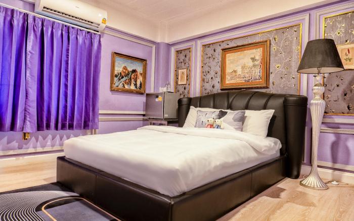 The White Rabbit Hostel 