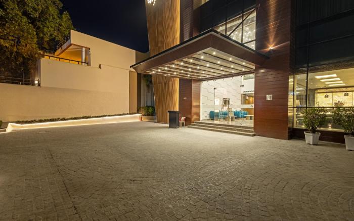 Sterling Borderland Amritsar
