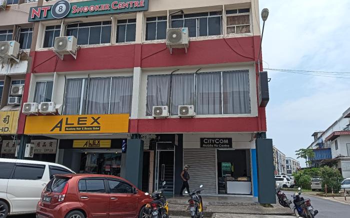 OYO 90863 Hi Inn 2