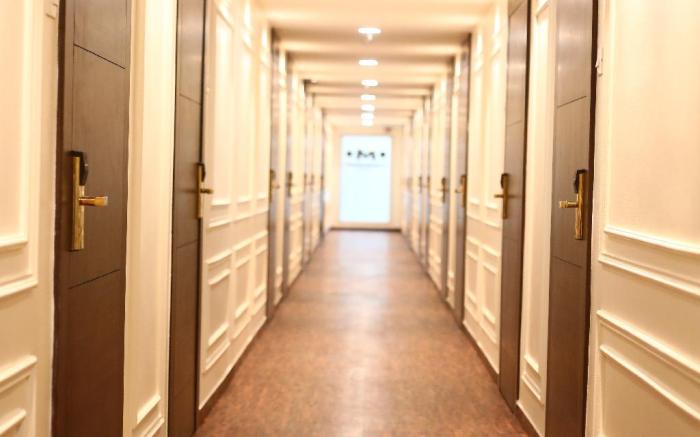 Hotel M Residency
