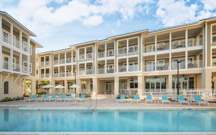 Waterline Villas & Marina, Autograph Collection