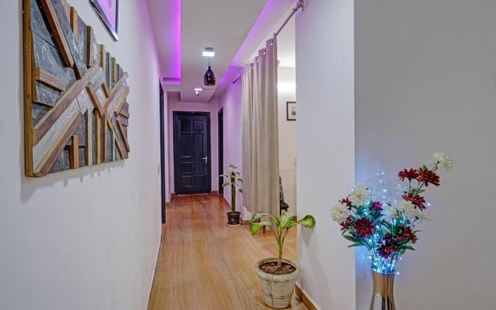 Hotel Raaso Inn Rohini - Near Metro, Couple Friendly, Spacious Rooms , Budget Hotel in Rohini