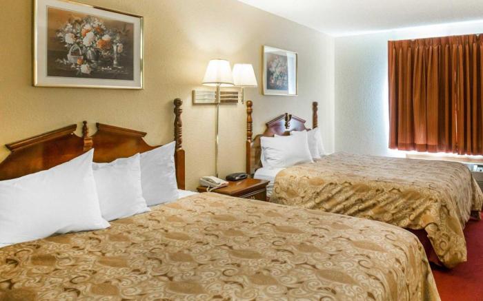 Rodeway Inn Cedar Rapids Westdale