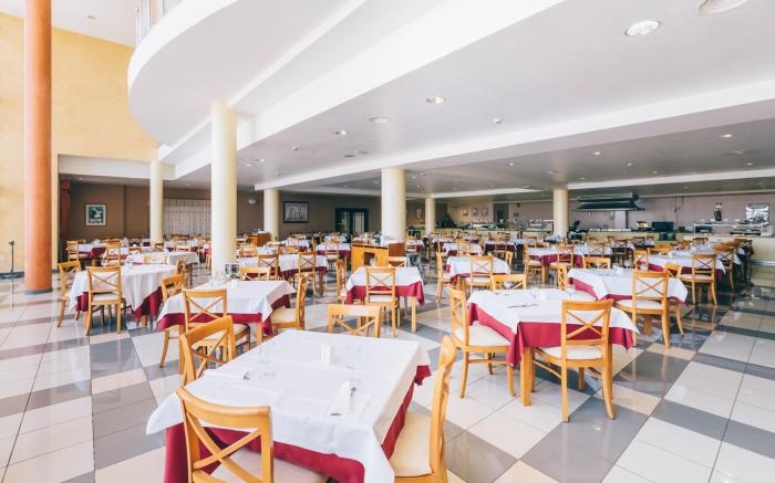 Grand Muthu Golf Plaza Hotel