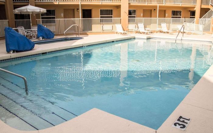 Quality Inn Bradenton North I-75