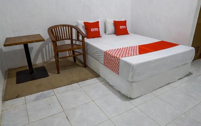 OYO 93161 Nurul Hikmah Homestay Syariah & Sport Center