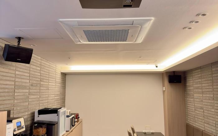 Hound Hotel Gimhae Samgye Branch