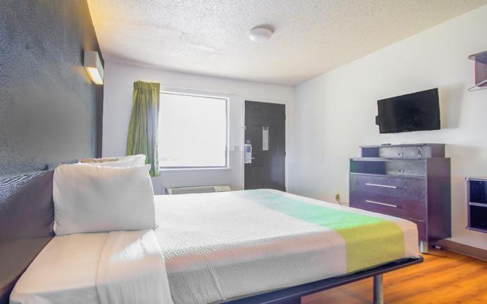 Studio Inn Extended Stay Oklahoma City Airport by OYO