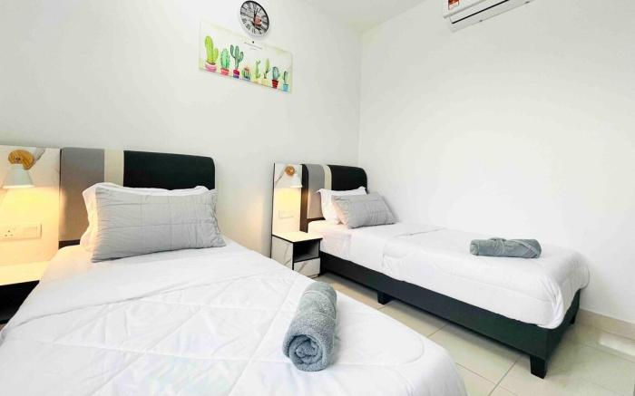 Studio Room Near Airport KLIA1/2