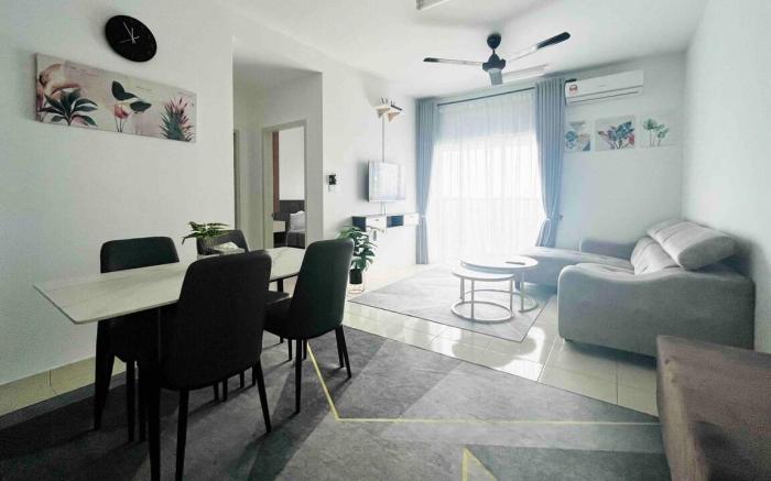 Minimalist Cozy Suite@ KLIA1/2