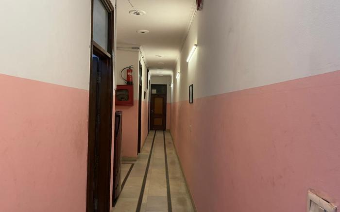 Hotel royal golden - CHANDIGARH