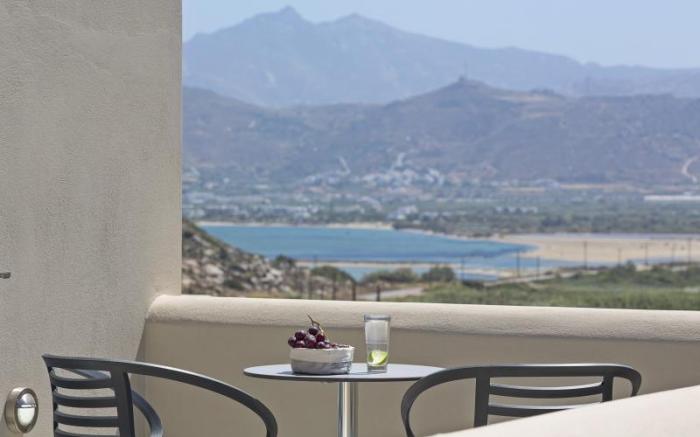 Kouros Art Hotel (Adults Only)