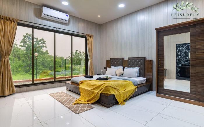 Stay Leisurely The Green Montana 3BHK
