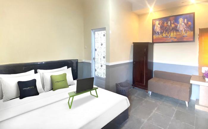 Urbanview Hotel Syariah House of Tuwuh by RedDoorz