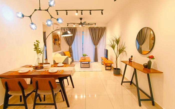 A14150 2R6Pax kulai d’putra suites NearJpo Airport