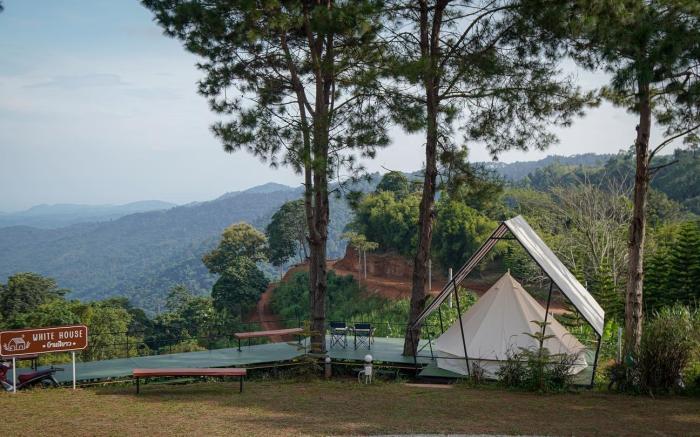 White House at Khao Kho Inside Hill