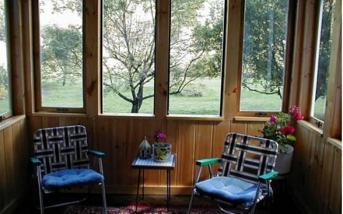 Mountain Valley Retreat