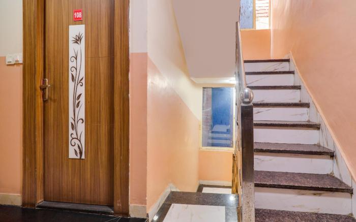 Hotel O Sharda