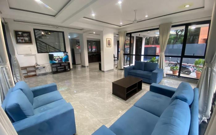 West Valley Villa, Casa Raywood