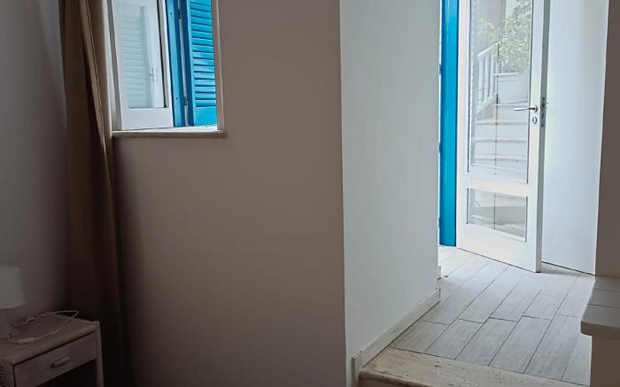 Double room, air conditioning, bathroom, in the center n6783