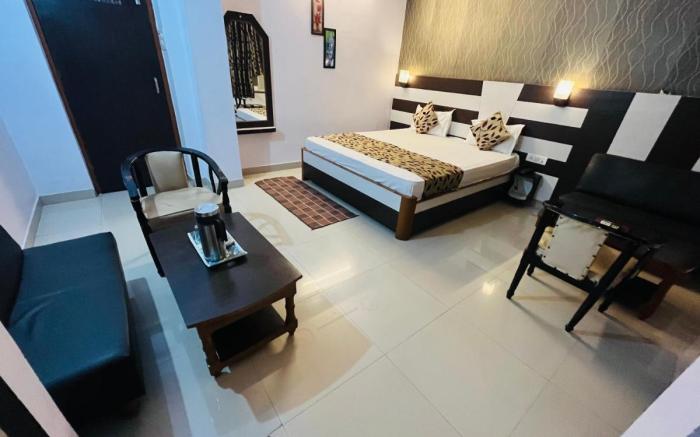 Hotel Mani International