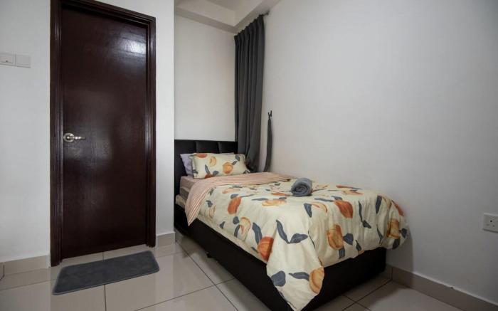 Comfy 3BR Apt @ KSL Daya Near IKEA Tebrau, Parking