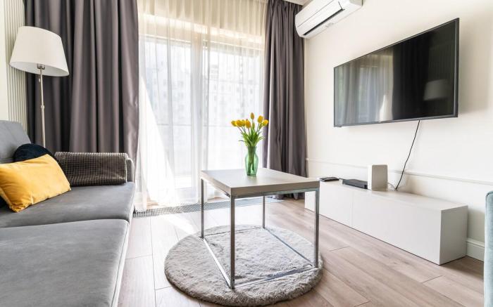 Golden Apartments Warsaw - Mennica Residence