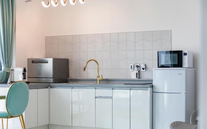 perfect swimming spa pollvilla stay Qnine