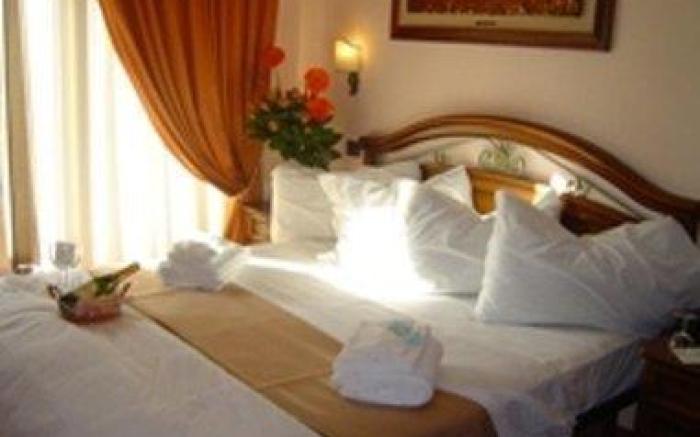 Euro House Inn