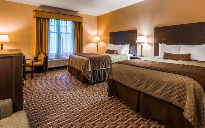 Best Western Plus The Inn & Suites at the Falls