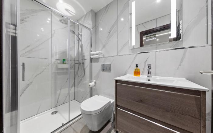 Luxury Flat in North West London
