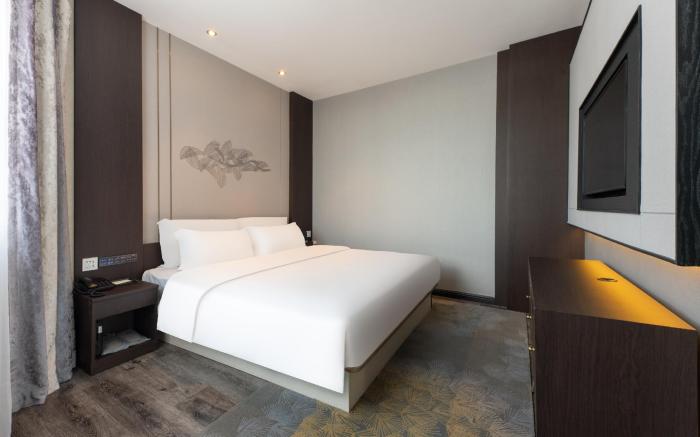 Giorgio Morandi Hotel·F Qufu Sankong