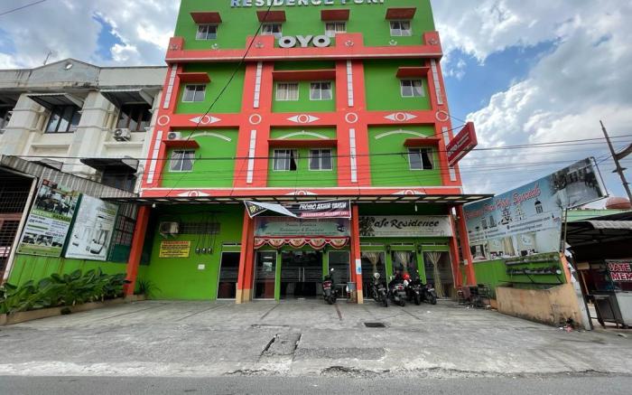Capital O 93285 Residence Hotel Syariah