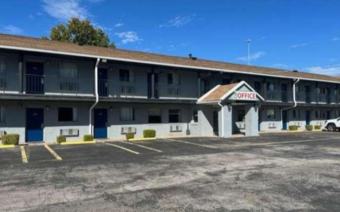Motel 6 Hurricane, WV