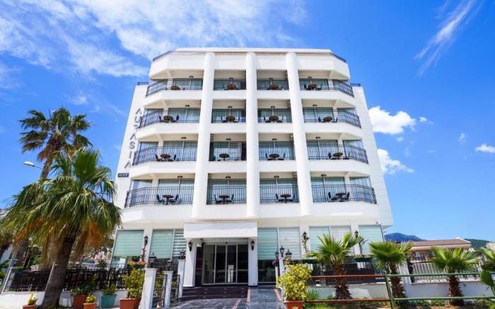 Aurasia Sea Side Hotel
