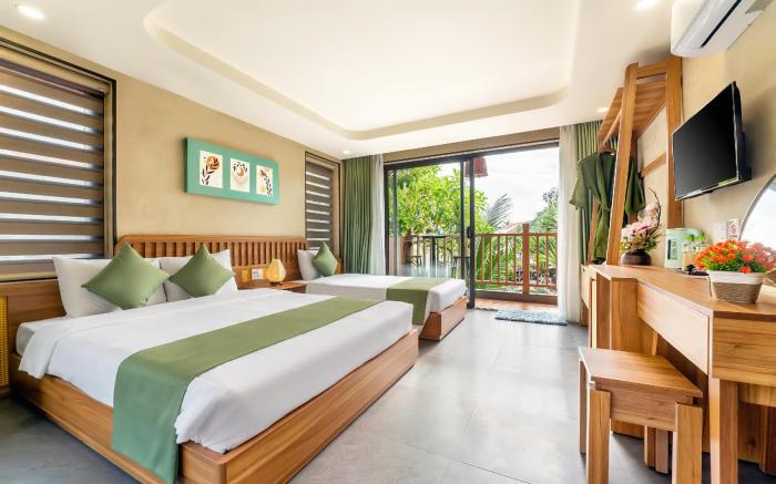 The Linh Seaside Villa Hoi An