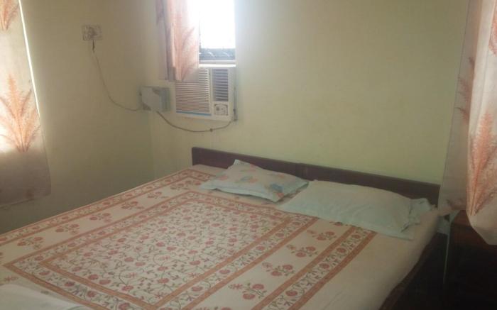 1 bhk wi-fi, inverter, parking nr Baga Beach Goa