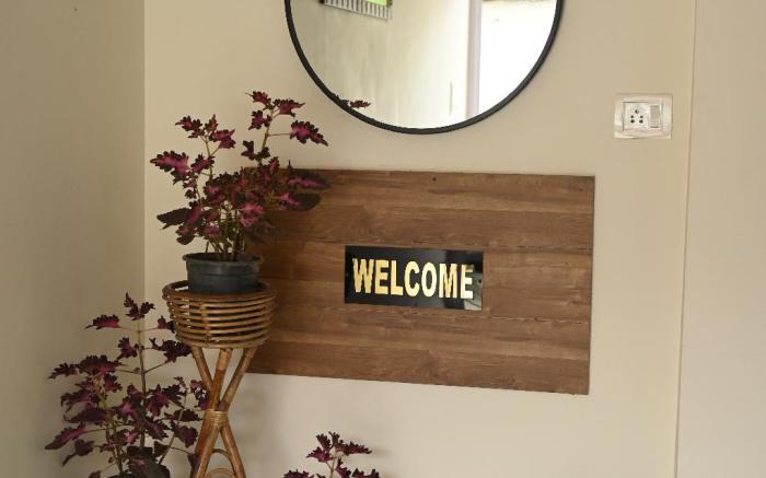 HAPPY HOME LIVING 