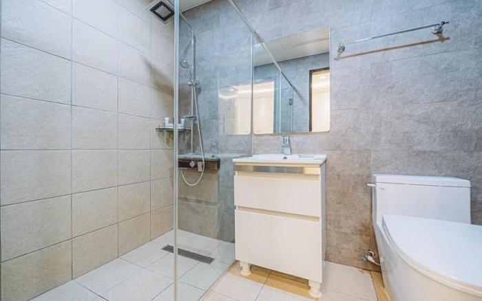V528 Pool Villa