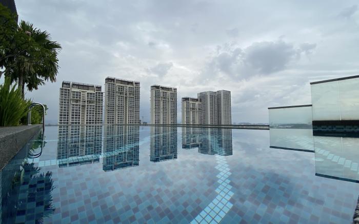 Revo, Aurora Place, Pavilion
