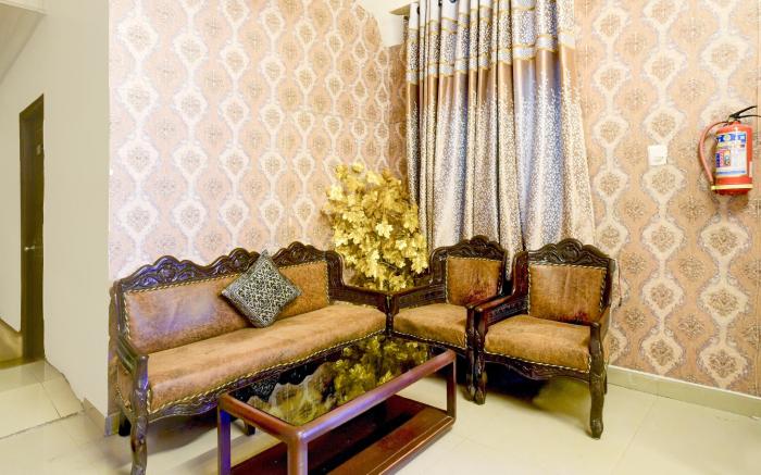 SPOT ON Nest Inn Hotel