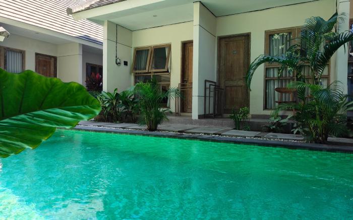 Manuver Jimbaran Surf and Stay