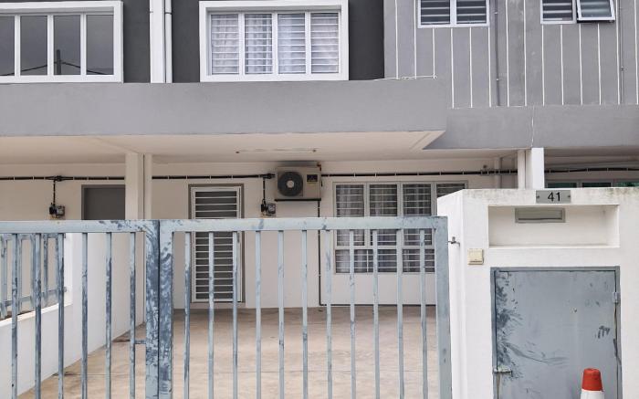 D'Laman Haris Homestay,Puncak Alam