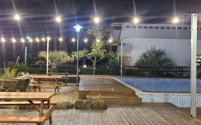 Jeju Soesokkak Resort Pension Elmar