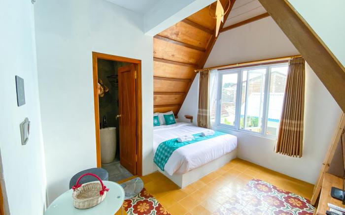 Ubu Villa Tropicola - Yogyakarta City Center