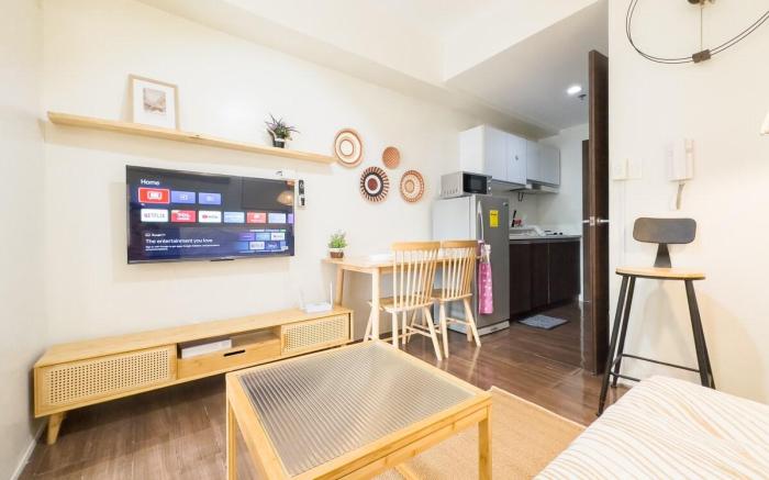 Cozy Woodland Retreat 1BR in Air Residences 2X52
