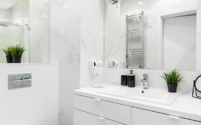 Golden Apartments Warsaw - Mennica Residence